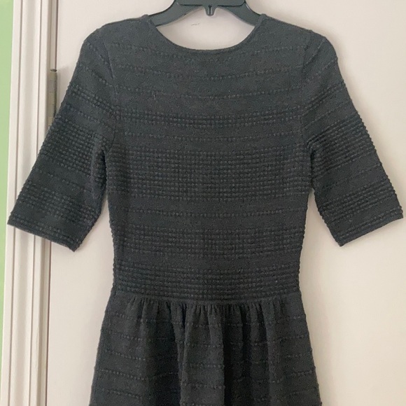 Vince Camuto Sweater Dress - Picture 4 of 4